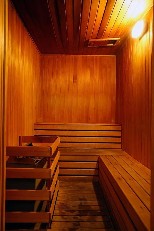 Avillion Port Dickson Hotell Eksteriør bilde A Finnish sauna